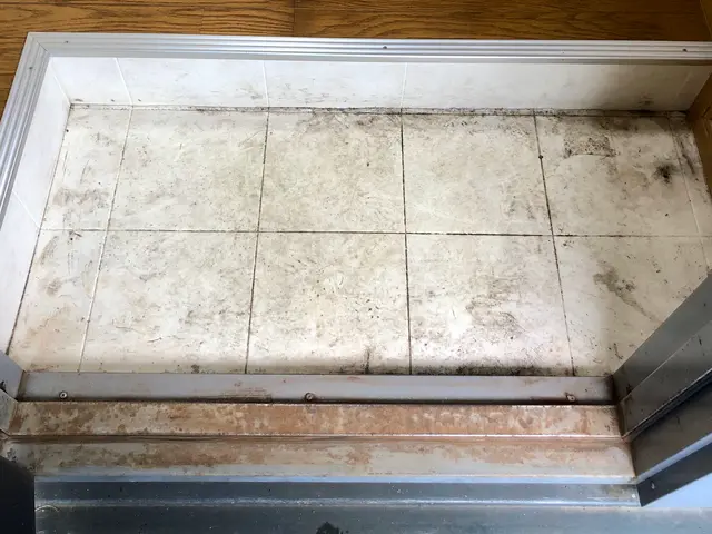 《年中無休》損害保険加入済み！親切丁寧・お客様に寄り添い徹底的に作業致します◎サービスの画像