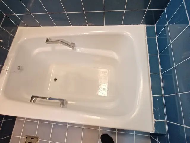 浴槽内部塗装仕上げサービスの画像