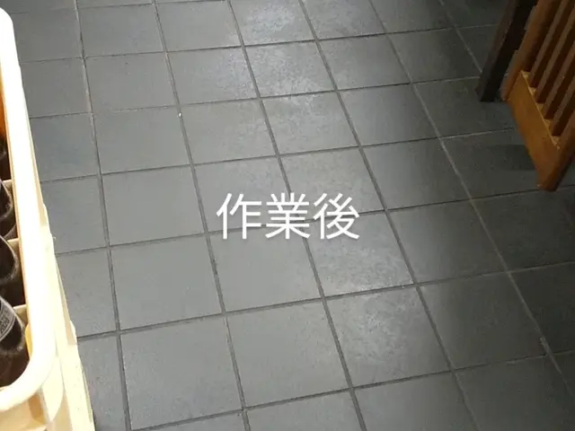 床クリーニングでお店を綺麗にイメージアップ！夜間対応可能○サービスの画像