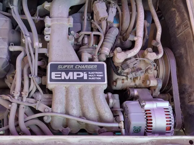 ＜自動車検査員資格保有＞店長自らが伺うオルタネーター交換サービスサービスの画像