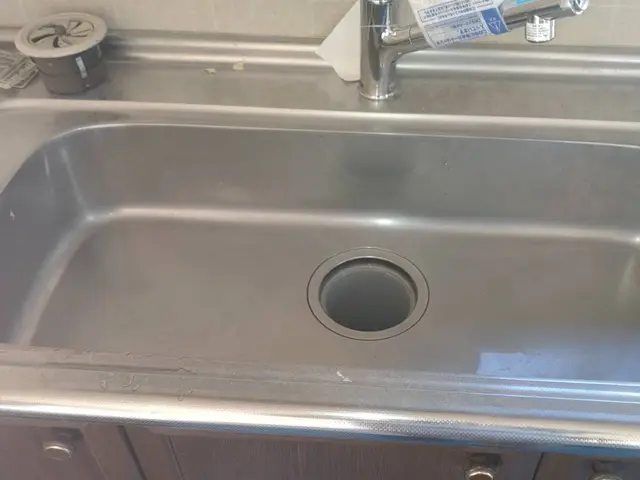 ◎コーキングの防カビサービス中!!豊富な経験と知識でお客様のお困り事に対応しますサービスの画像