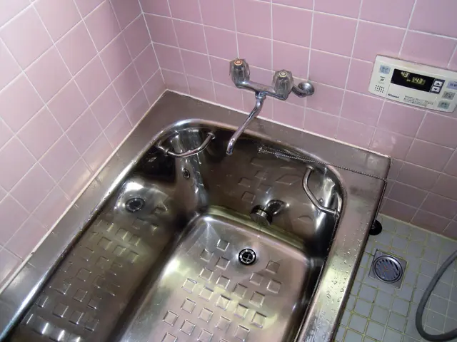 予約受付中　ご予約はお早めに！綺麗を長持ちのクリーニングを、ご提供します。サービスの画像