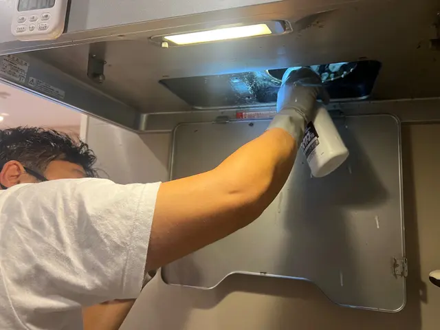 ◎損害保険加入◎ ハウスクリーニング士が伺います！しつこい油汚れも徹底洗浄！サービスの画像