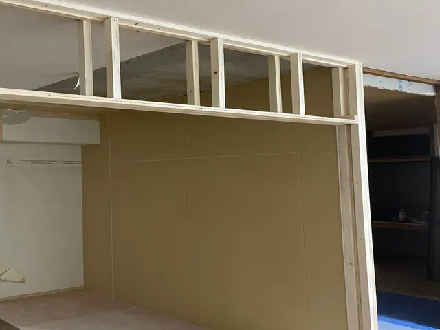 間仕切り壁リフォーム / 撤去サービスの画像