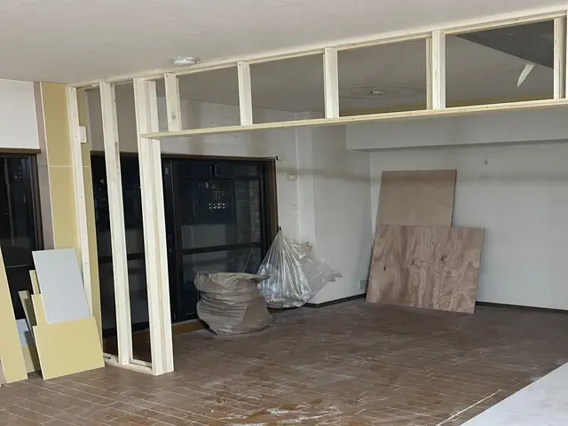 間仕切り壁リフォーム / 撤去サービスの画像