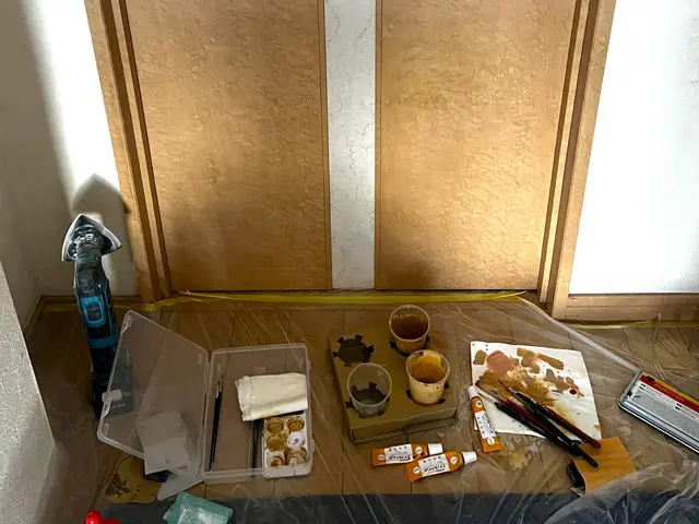 【室内ドア穴、ドア枠・クローゼット扉・巾木の傷】プロの技術で心を込めて作業しますサービスの画像