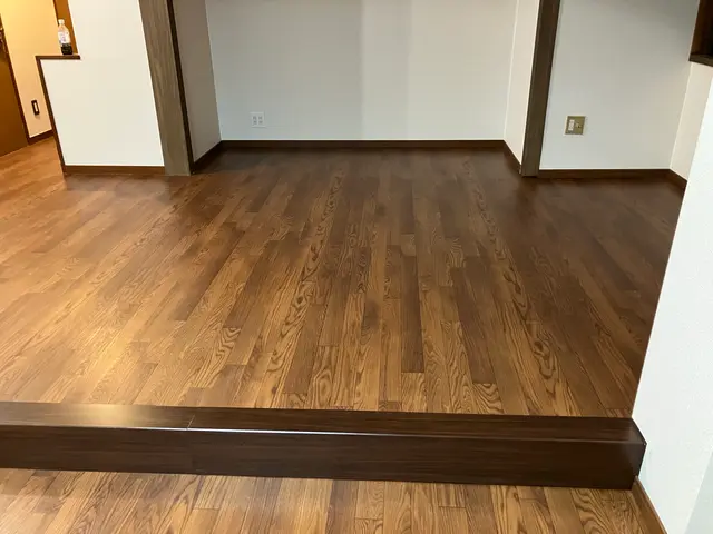 和室から洋室へのリフォームサービスの画像