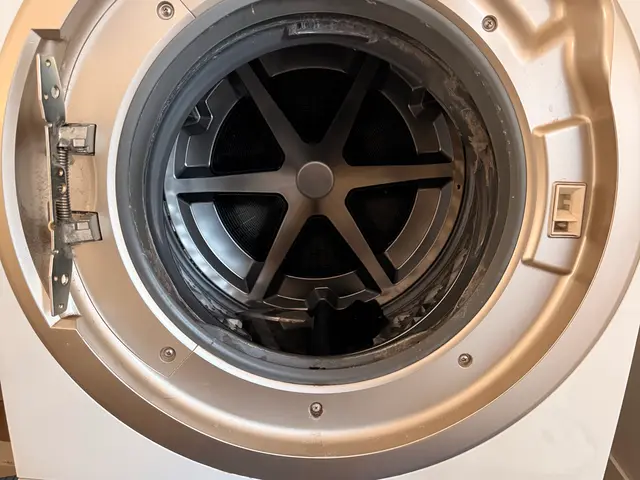 【クリーニング協会認定】ドラム式洗濯機分解洗浄クリーニングサービスの画像