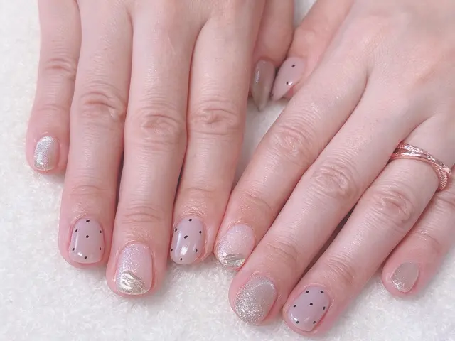 育児中でも楽しめる家事に強いネイルを、負担なく今の状態に合わせて提案します。