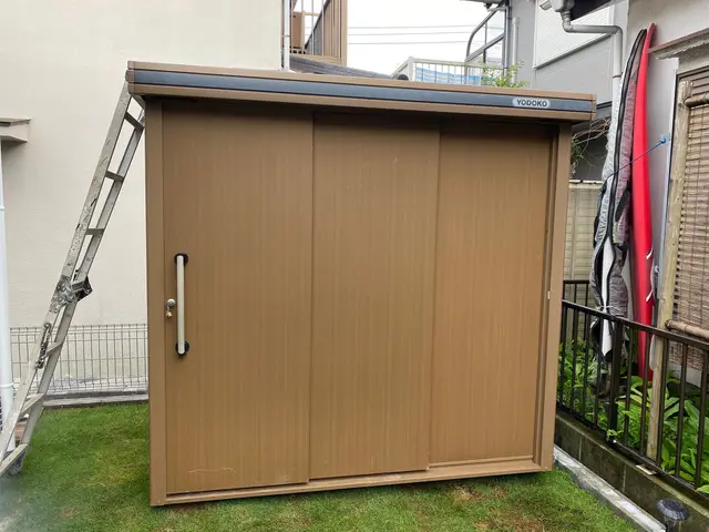 物置の塗装サービスの画像