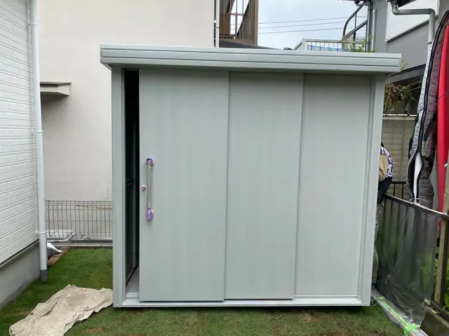 物置の塗装サービスの画像