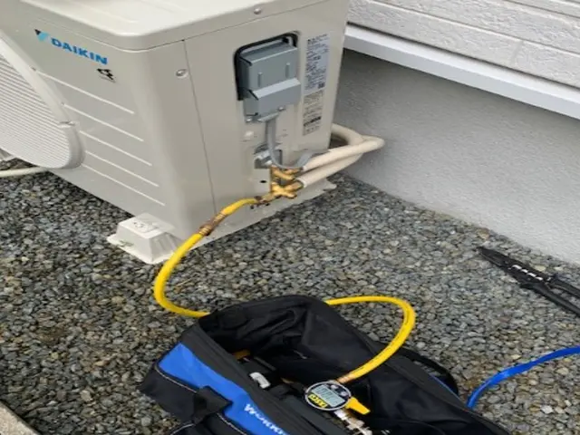 ■エアコンの取り付け　　写真の店長が伺いますサービスの画像