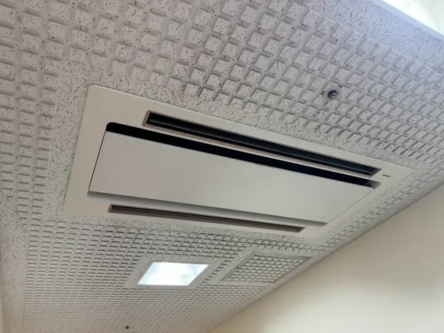 業務用エアコンクリーニングサービスの画像