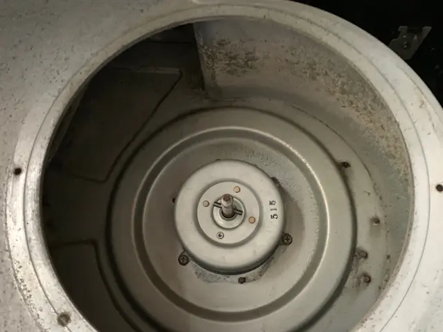 綺麗をお任せください。レンジフードクリーン最後はオーガニック洗剤にて仕上げしますサービスの画像