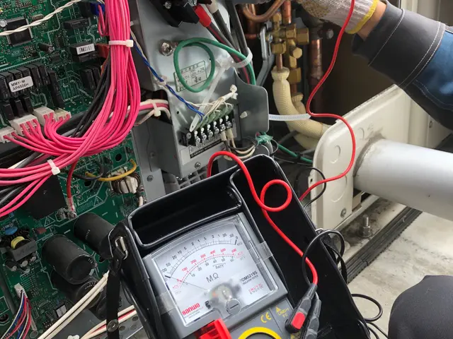 ＜メーカー10年勤務！＞損害保険加入済みで安心◆メッセージは24時間以内に対応！サービスの画像