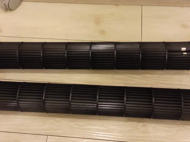 【三菱製エアコンのファン脱着完全分解に対応+5,500円】女性スタッフ同行◎サービスの画像