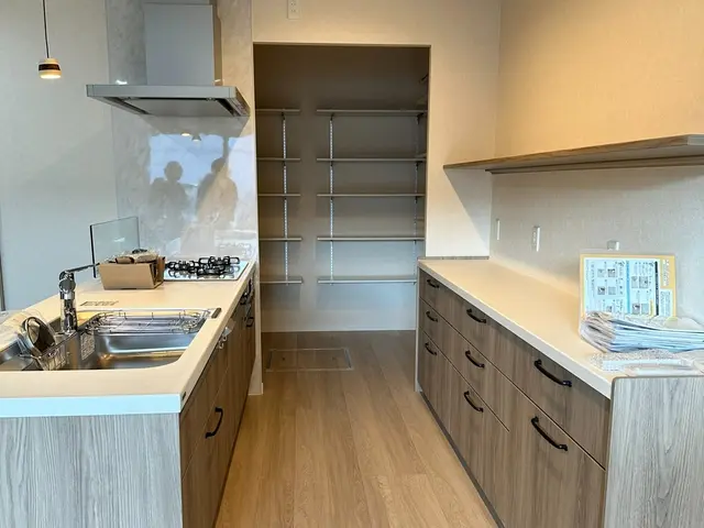 お引っ越し１日目からいつもの暮らしを！荷造り・荷解きを整理収納のプロがサポートサービスの画像