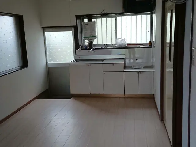 地元密着創業30年◆お客様の喜ぶ顔が一番嬉しい！すべて自社施工！損保加入済◎サービスの画像