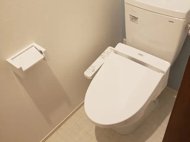 清掃後は【ウィルス除菌剤】で仕上げます☆実績5000件以上！駐車代無料サービスの画像