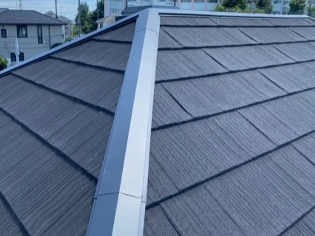 【屋根修理 / カバー工法・重ね葺き】職人歴27年の技術で迅速丁寧に仕上げます！サービスの画像