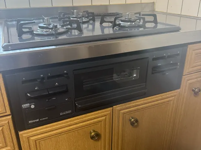 ビルトインコンロ　交換工事サービスサービスの画像