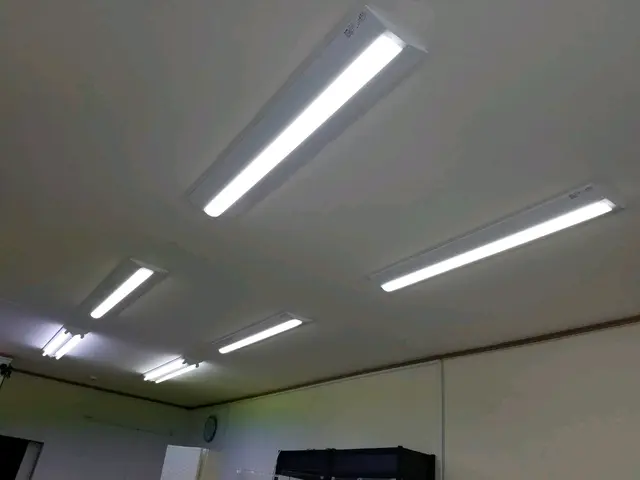 蛍光灯から照明をLED変えたいどの商品を買ったら良いか分からない？お任せくださいサービスの画像