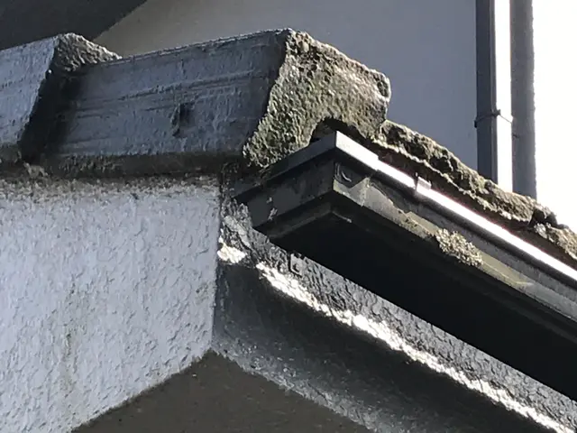 雨トイ修理は勿論のこと、雨漏りのご相談も承ります。サービスの画像