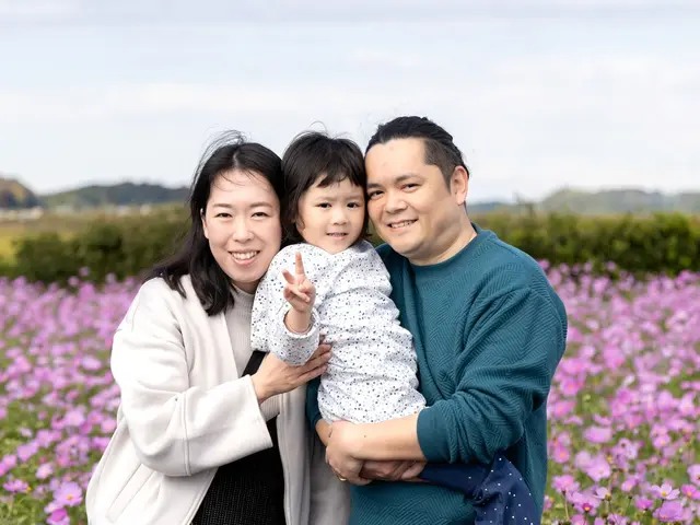 ◇冬季ご家族応援価格◇公園散歩、食事会など家族写真をプロにお任せ