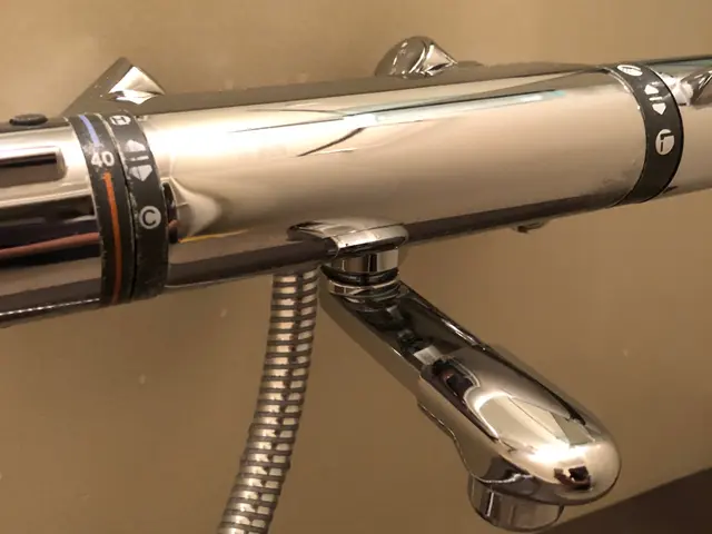 【女性スタッフ同行可能】外注なし・予約から施工まで100%自社対応！サービスの画像