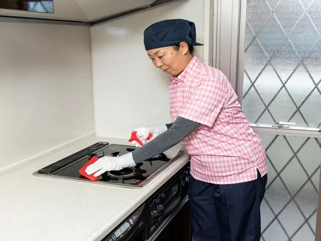 時間に追われない丁寧なクリーニングがモットー。２ヵ所以上の申込みがお得♪サービスの画像