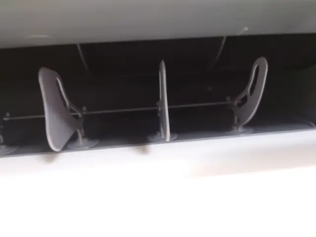 カビの臭いや効きが悪くなった時こそエアコンクリーニングを！猛暑を快適に！サービスの画像