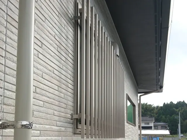 防犯対策◎お洒落な面格子で外観もオシャレに◎サービスの画像