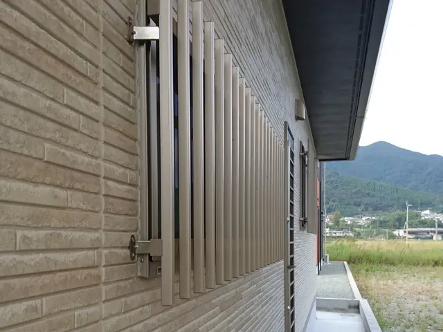 防犯対策◎お洒落な面格子で外観もオシャレに◎サービスの画像