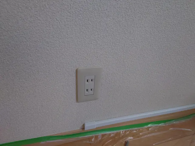 コンセント・スイッチ修理！千葉県市原市イマイデンキ◎夫婦で伺います。春夏冬中！サービスの画像