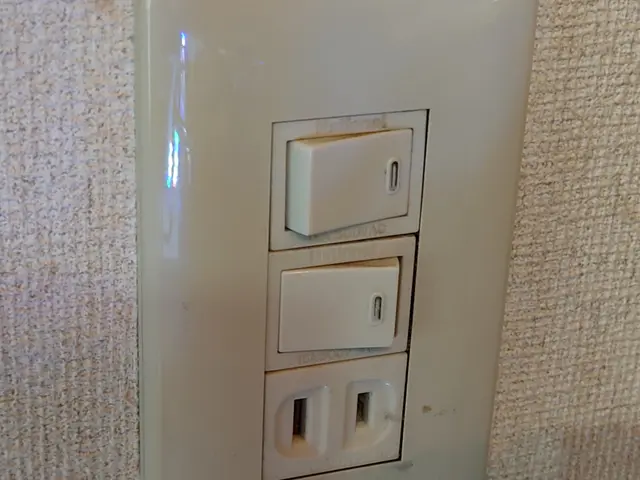 コンセント・スイッチ修理！千葉県市原市イマイデンキ◎夫婦で伺います。春夏冬中！サービスの画像