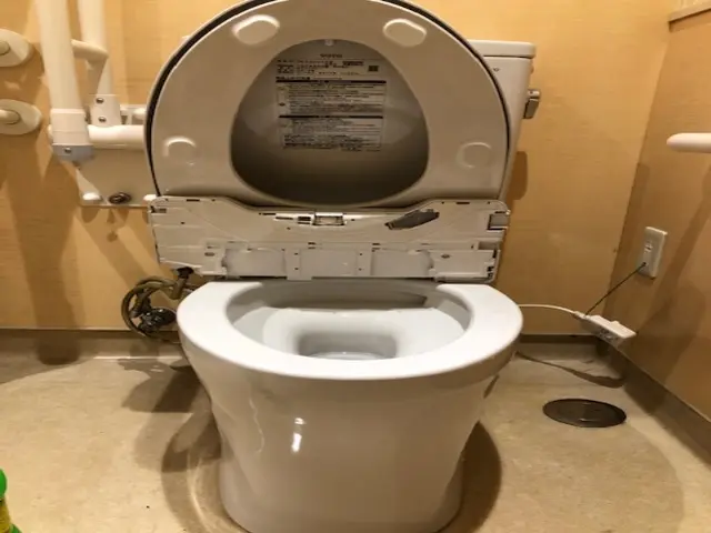 年中無休◆保険加入済み◆作業外注なし◆女性スタッフ同行OK！駐車場代お店負担！サービスの画像