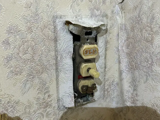 【業歴20年の実績】アンテナの事ならお任せください！アフターフォローも万全！サービスの画像