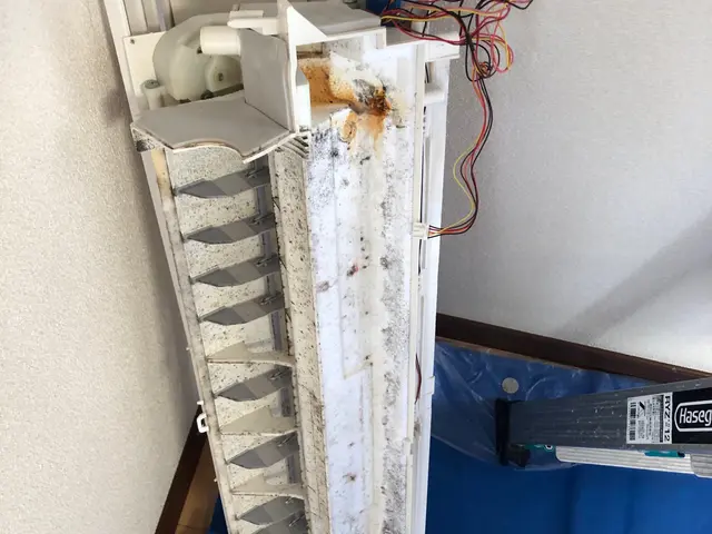 ドレンパンを外しても追加料金無しはここだけ！防カビコート無料！地元だから長期保証サービスの画像