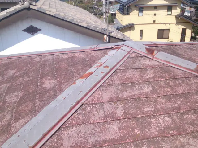【駐車場代0円☆】安心・丁寧な屋根の塗装！サービスの画像