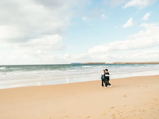 カップルの幸せな思い出を形に残す自然体フォト