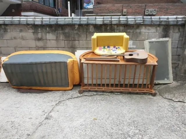 不用品回収・2トントラック積み放題プランサービスの画像