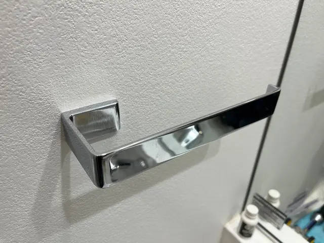 タオルハンガー・ハンガーラック・フックの交換・取付！！丁寧かつスピーディーに！！サービスの画像