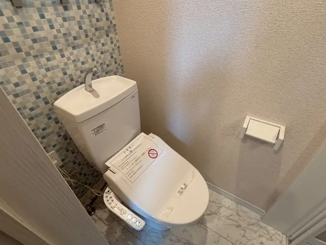 大手経験のプロが営業時間外も対応！損害保険加入で安心の写真報告付きサービスサービスの画像