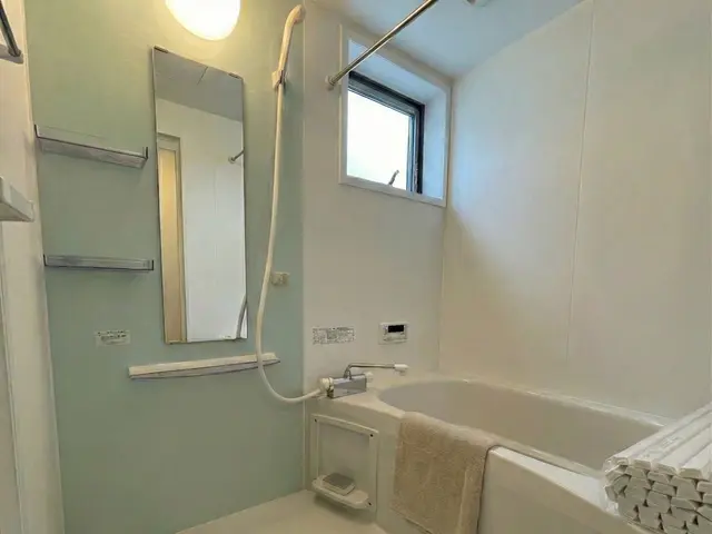 【お風呂クリーニング】水垢・カビ・石鹸カスでお悩みの方は当店にお任せくださいサービスの画像