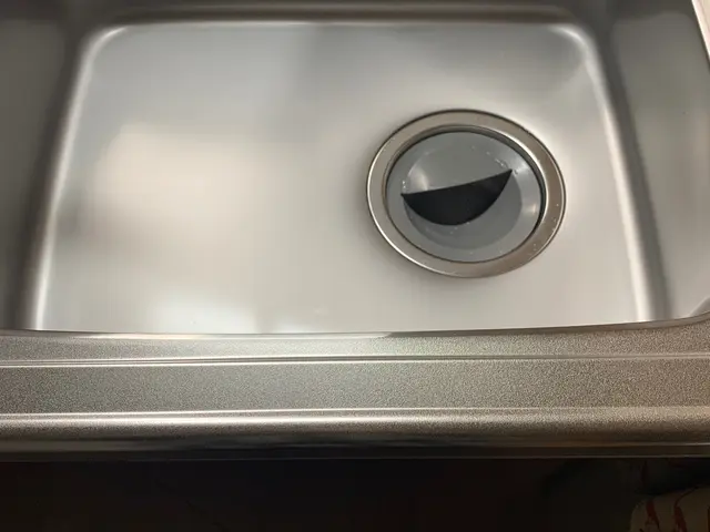 【業歴10年の経験と実績】年中無休！駐車代お店負担！ワックス施行無料中！サービスの画像