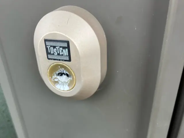 カギの新規取付や防犯性の高い物への交換サービスの画像