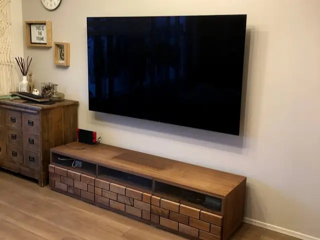 壁掛けテレビ専門店 ！成功は作業店選びから　必ず2人で安全に作業！ 安心安全宣言サービスの画像