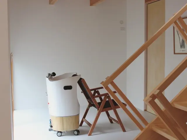 家庭でも本格的なサロン体験！業界17年、10000件以上の経験を持つ美容師が訪問サービスの画像