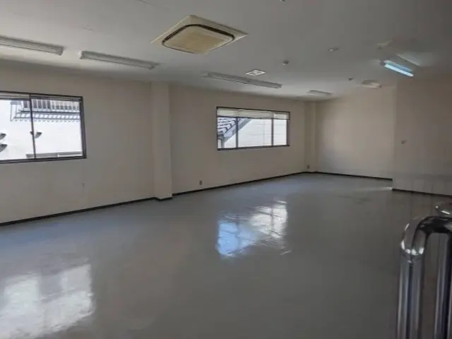 【後悔しない内装】オフィスや住まい等のタイルカーペット施工！賃貸でもOK!サービスの画像