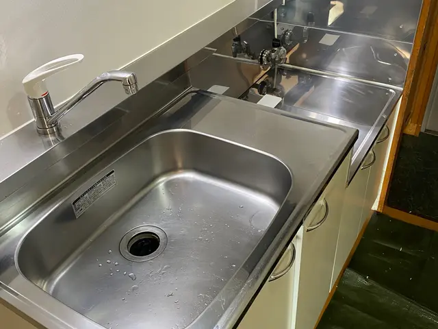 4月がお得☆キレイで使いたくなるキッチンへ☆セットもありますサービスの画像